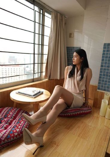 漂亮的女同学3