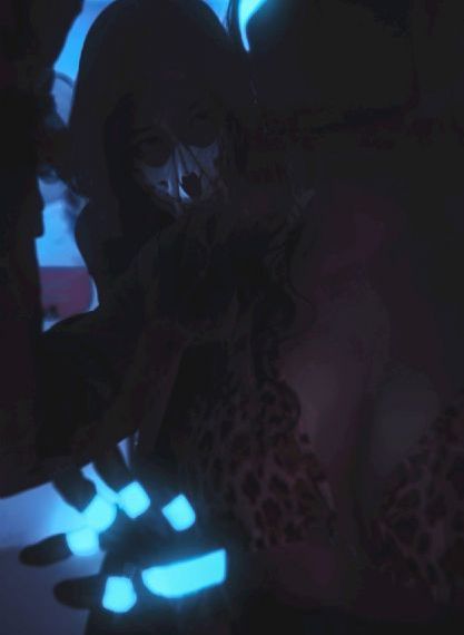 年轻的小婊2韩剧