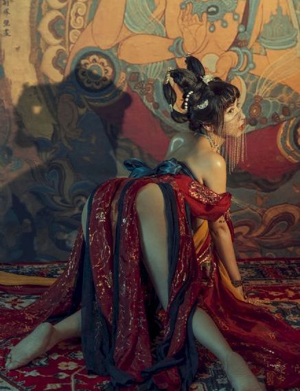 伊人春色影院